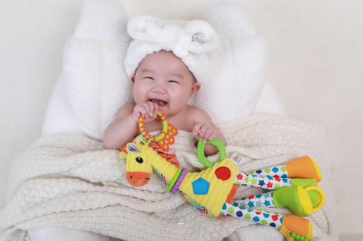 上饶宝宝为什么会吐奶 上饶宝宝为什么会吐奶